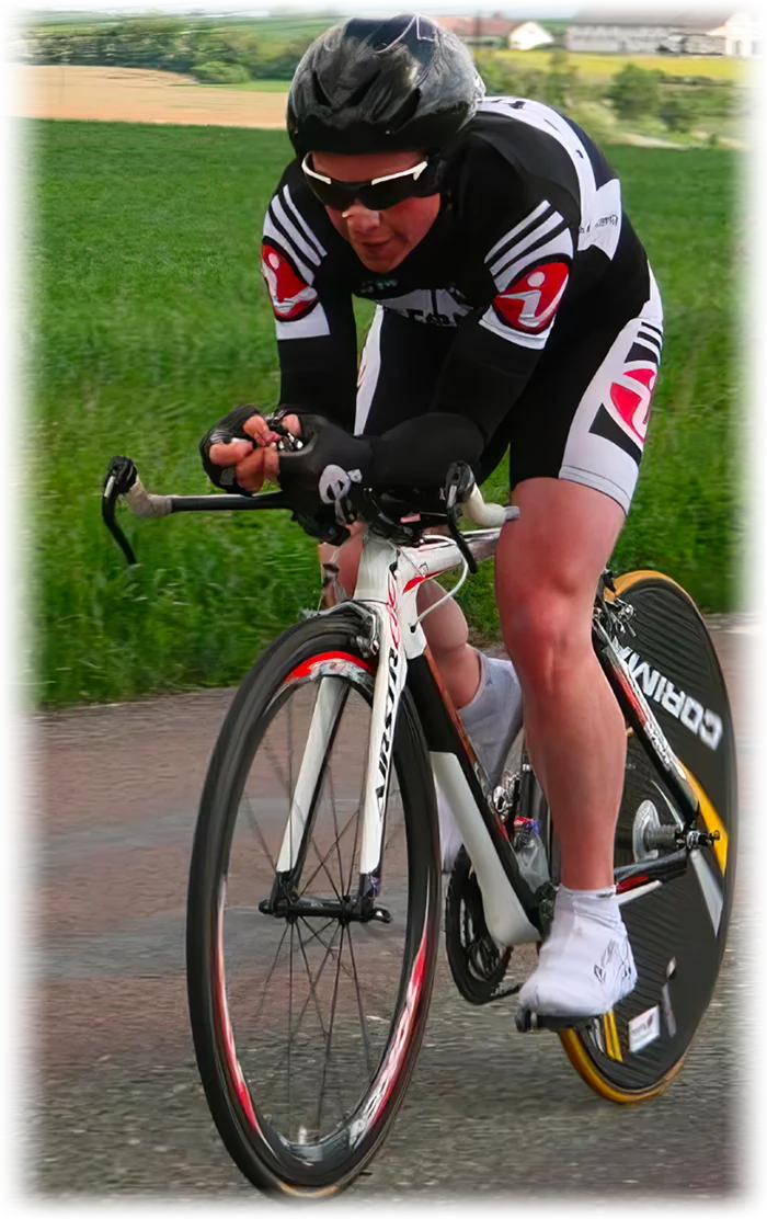 Tomáš Koutský (i-trenink cycling team) při silniční časovce Dobrušského poháru